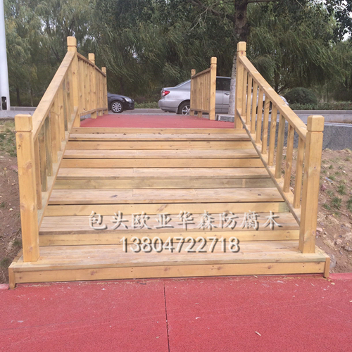 防腐木木栈道